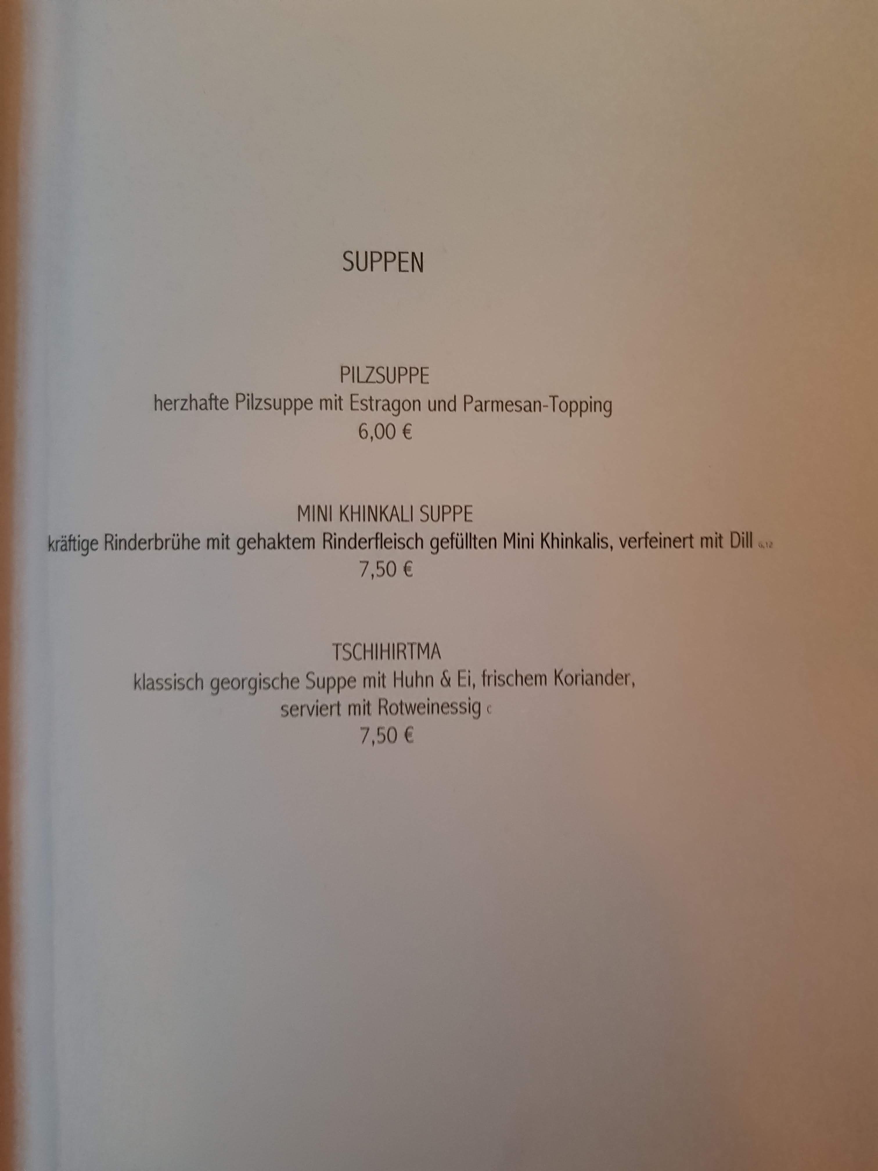 Der blaue Fuchs, Berlin: Georgisches Restaurant mit vegetarischen Optionen