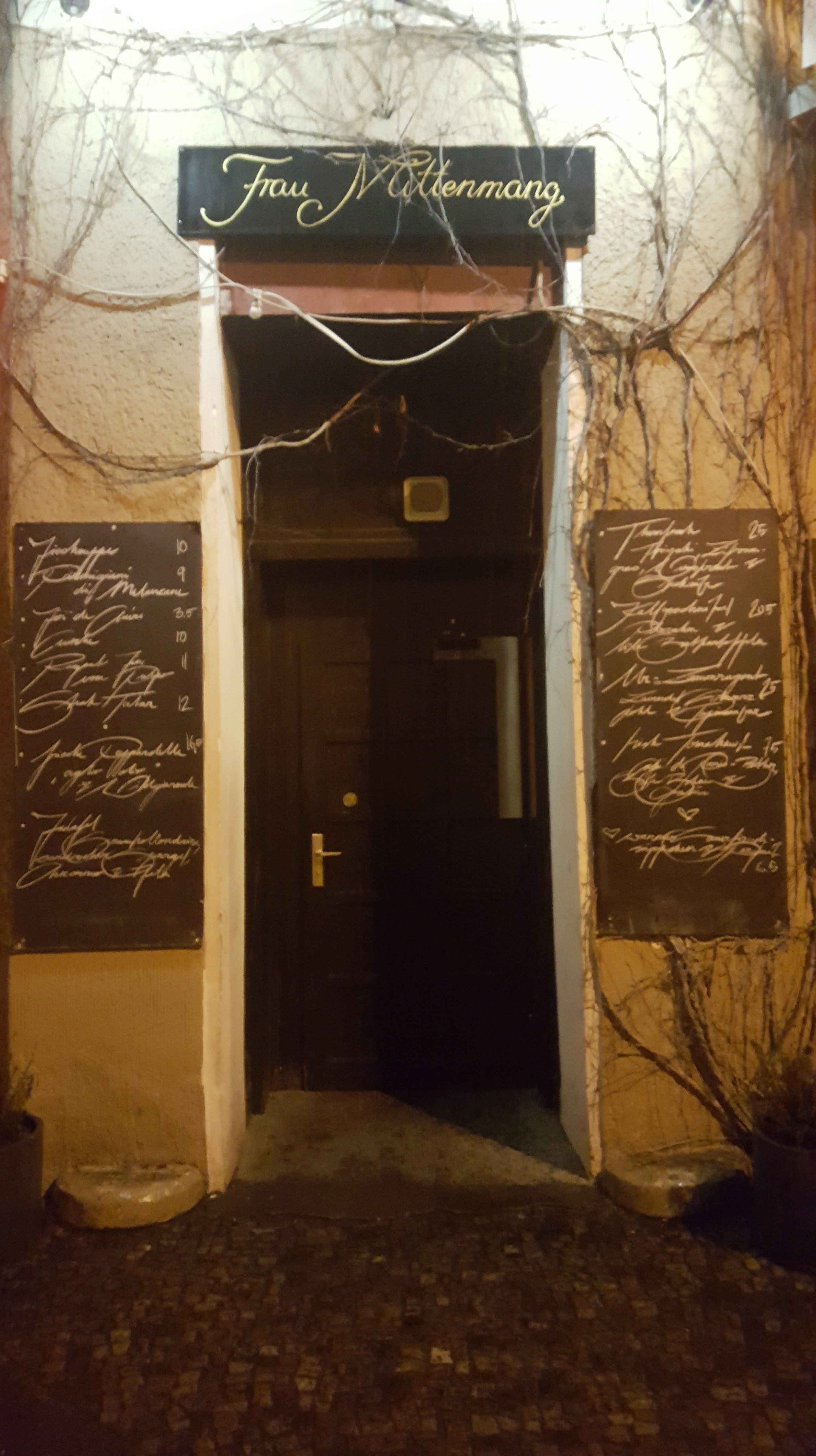 Frau Mittenmang, Prenzlauer Berg, Berlin