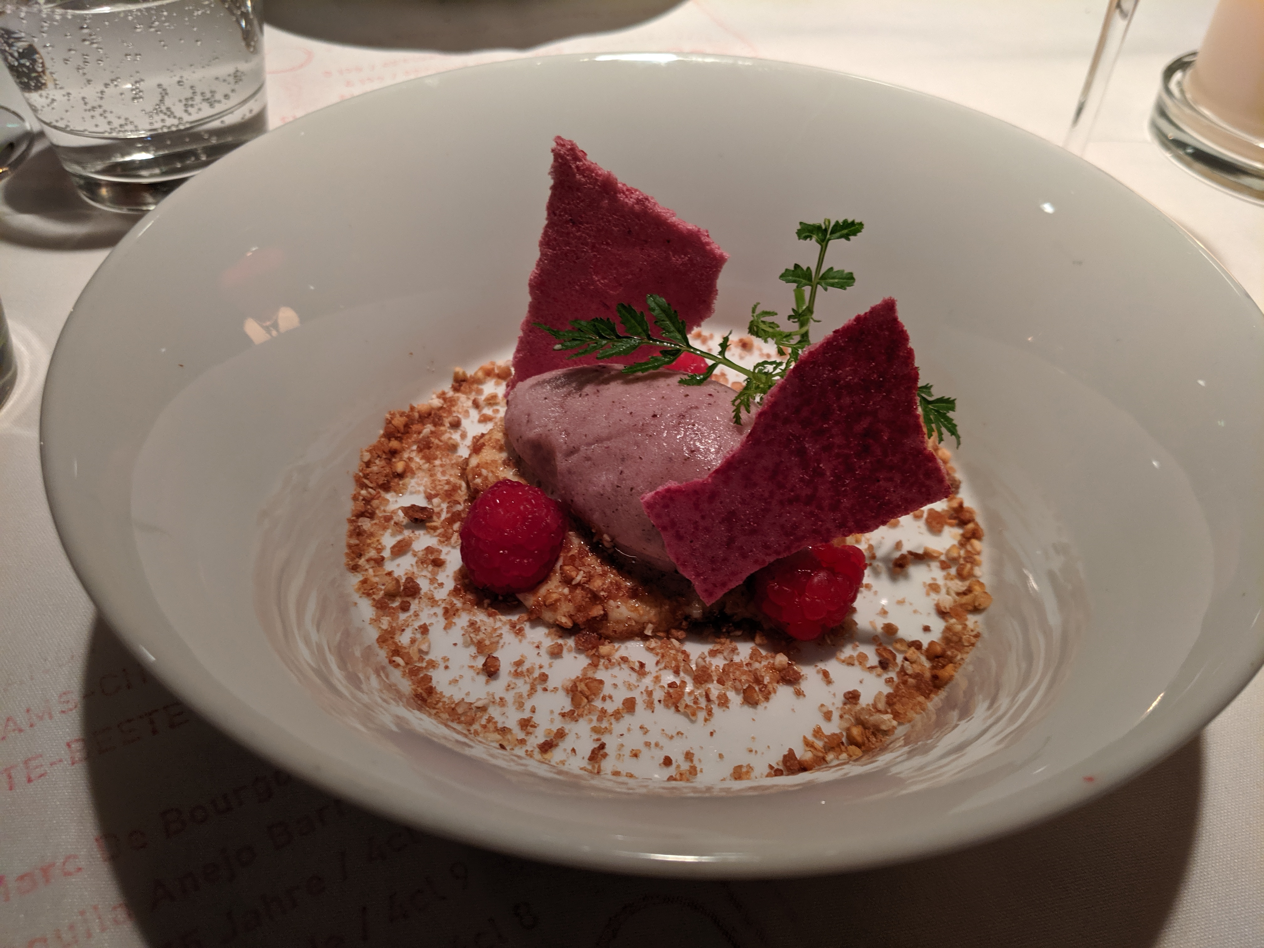 Süssdolde mit Erdbeeren, Cookies Cream, Berlin